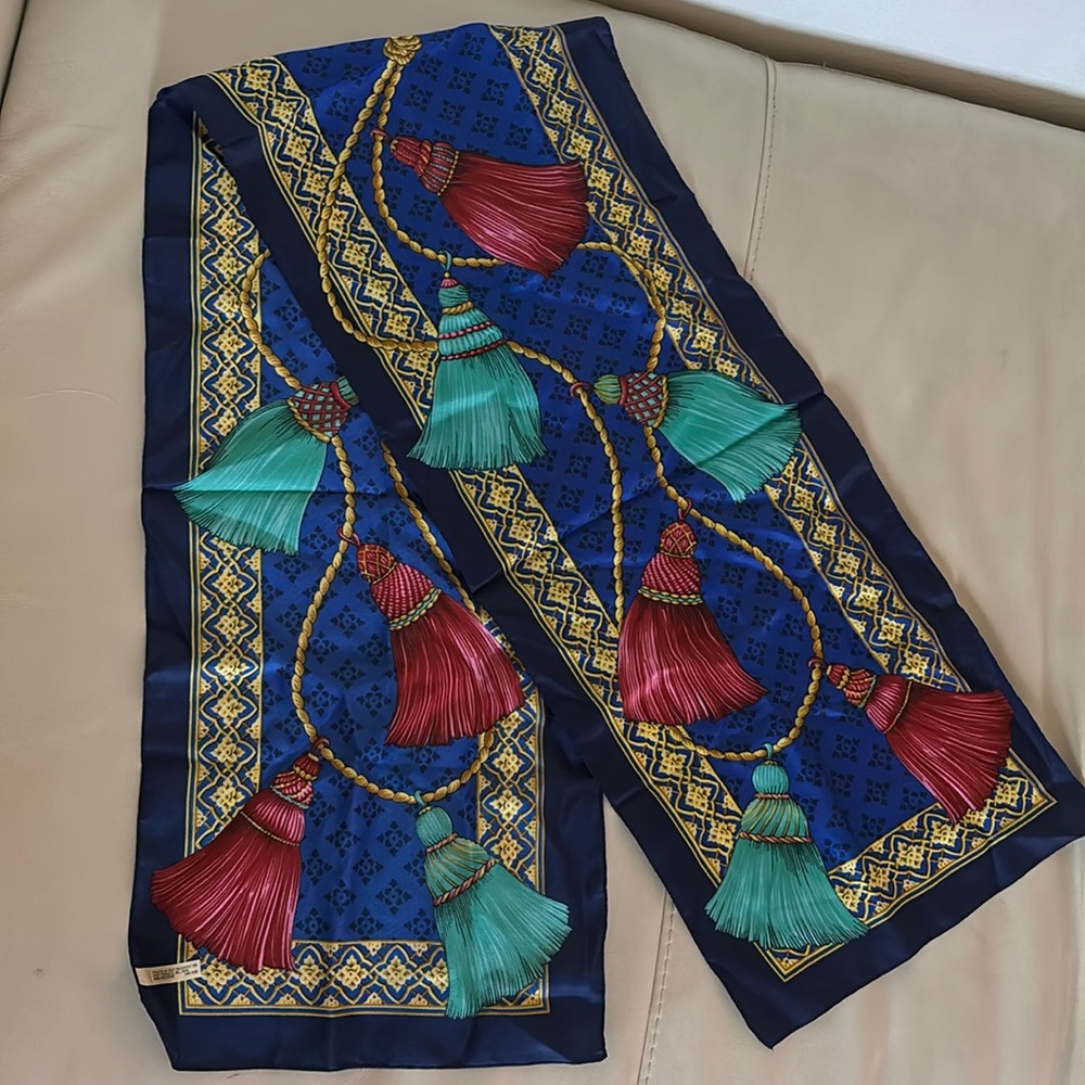 NWOT Tassel Print Satin Scarf